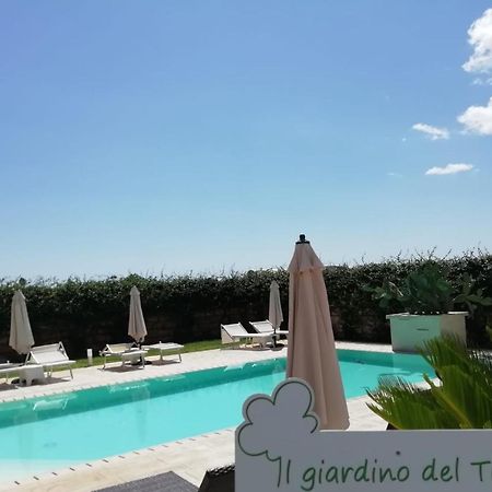 Il Giardino Del Tiglio Bed and Breakfast Uggiano La Chiesa Εξωτερικό φωτογραφία