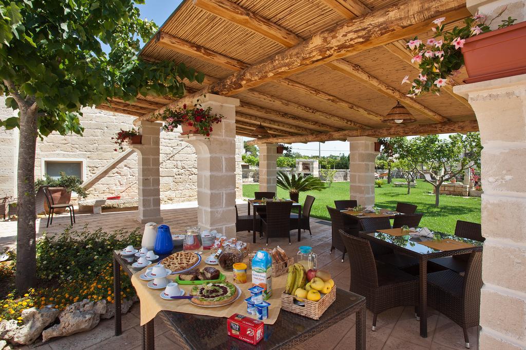 Il Giardino Del Tiglio Bed and Breakfast Uggiano La Chiesa Εξωτερικό φωτογραφία