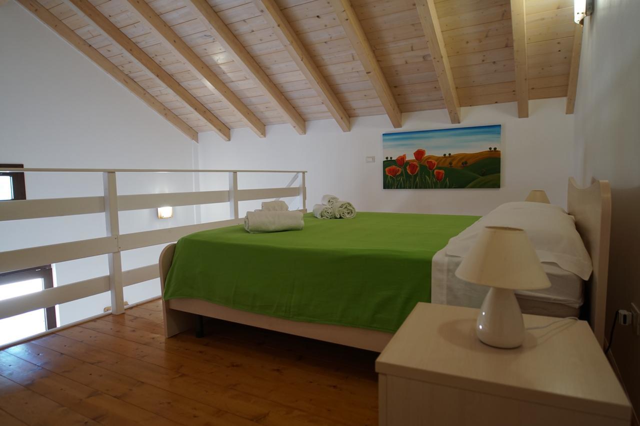 Il Giardino Del Tiglio Bed and Breakfast Uggiano La Chiesa Εξωτερικό φωτογραφία