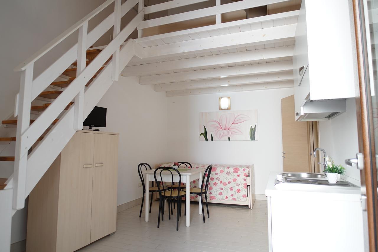 Il Giardino Del Tiglio Bed and Breakfast Uggiano La Chiesa Εξωτερικό φωτογραφία